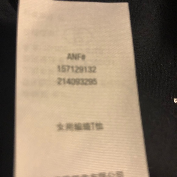 Women’s Abercrombie & Fitch - Picture 5 of 7